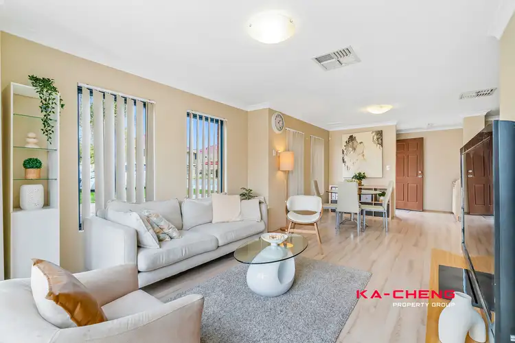 26 Johnsmith Street, Morley WA 6062