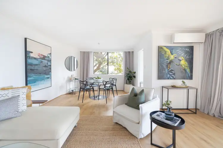 Main view of Homely apartment listing, 17/29-35 Roslyn Gardens, Elizabeth Bay NSW 2011