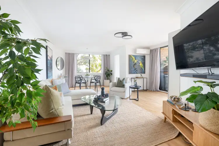 Second view of Homely apartment listing, 17/29-35 Roslyn Gardens, Elizabeth Bay NSW 2011