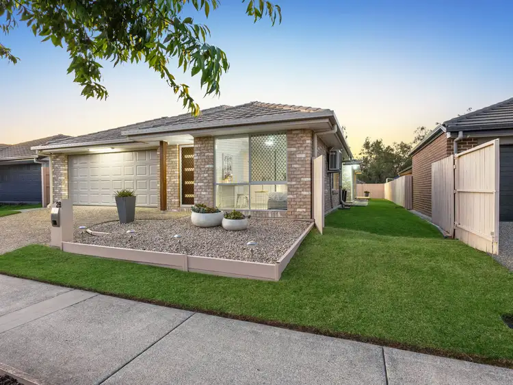 28 Waterfern Way, Ripley QLD 4306