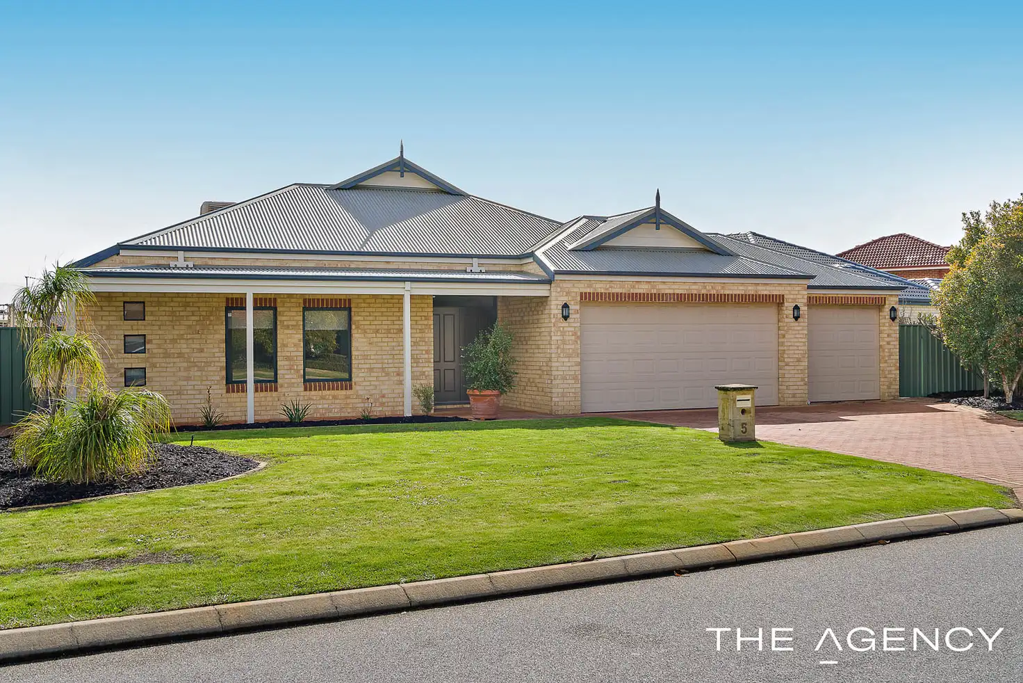 Main view of Homely house listing, 5 Pindan Elbow, Atwell WA 6164