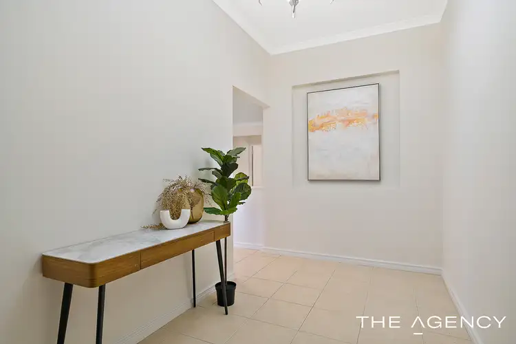 Second view of Homely house listing, 5 Pindan Elbow, Atwell WA 6164