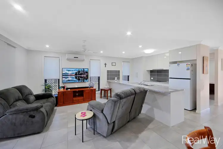 Second view of Homely unit listing, 2/1 Alison Drive, Kalkie QLD 4670