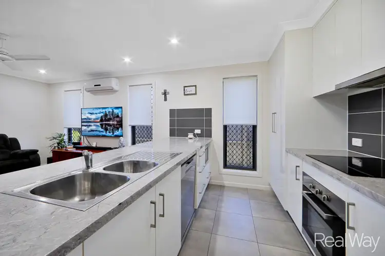 Third view of Homely unit listing, 2/1 Alison Drive, Kalkie QLD 4670