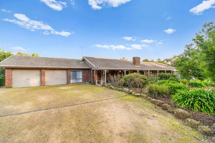 Second view of Homely house listing, 32 Earlston Circuit, Cranbourne VIC 3977