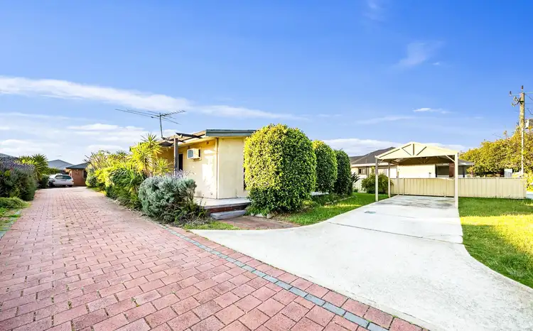 1/202 Hamilton Street, Queens Park WA 6107
