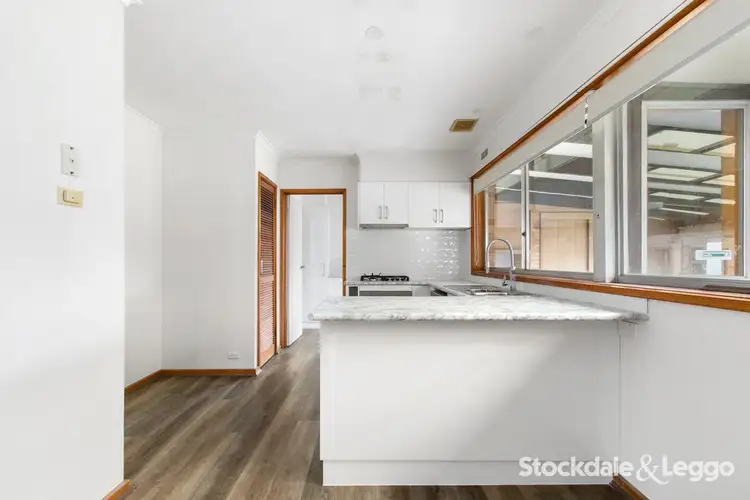 Sixth view of Homely house listing, 2 Oak Court, Morwell VIC 3840