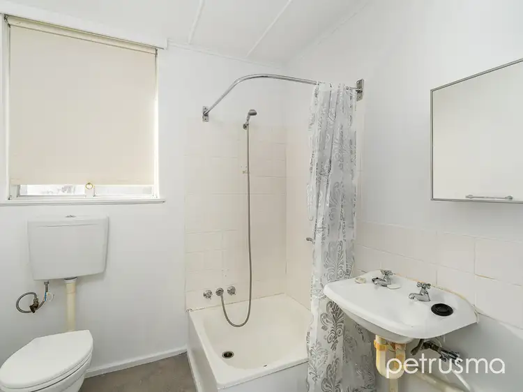 Sixth view of Homely block of units listing, 3/50 Burtonia Street, Rokeby TAS 7019