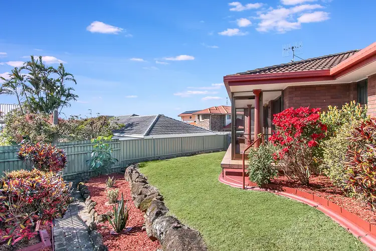 Main view of Homely semi-detached listing, 2/5 Inverness Court, Banora Point NSW 2486