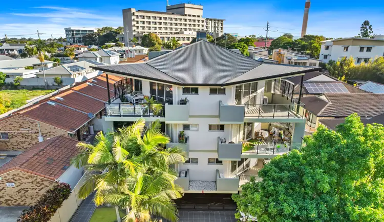 4/12 Portwood Street, Redcliffe QLD 4020
