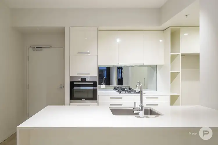 Fifth view of Homely unit listing, 1031/9 Edmondstone Street, South Brisbane QLD 4101