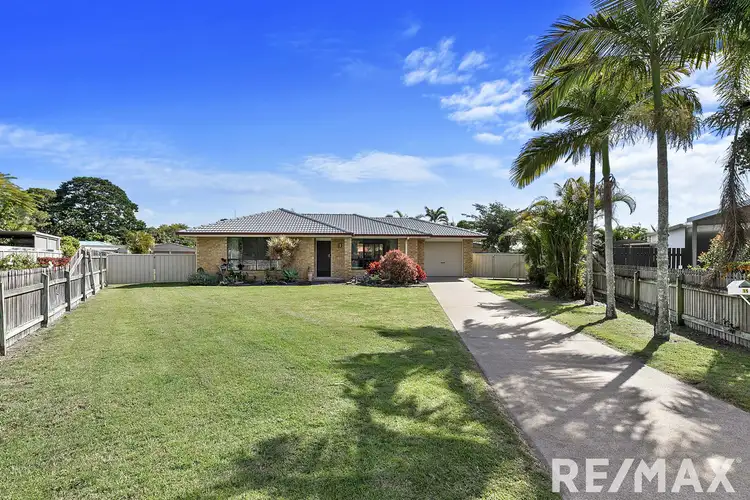 15 Lakeside Court, Torquay QLD 4655