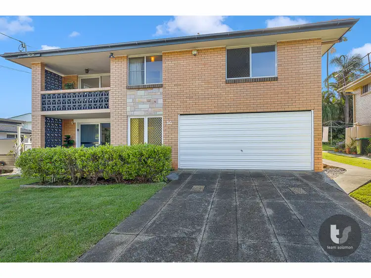 14 Glenjustins Street, Wynnum West QLD 4178