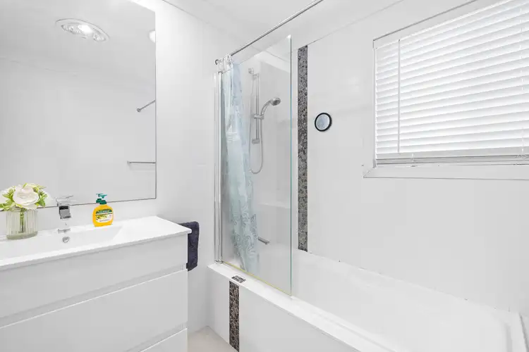 Sixth view of Homely villa listing, 1/4 Mynah Close, Kincumber NSW 2251