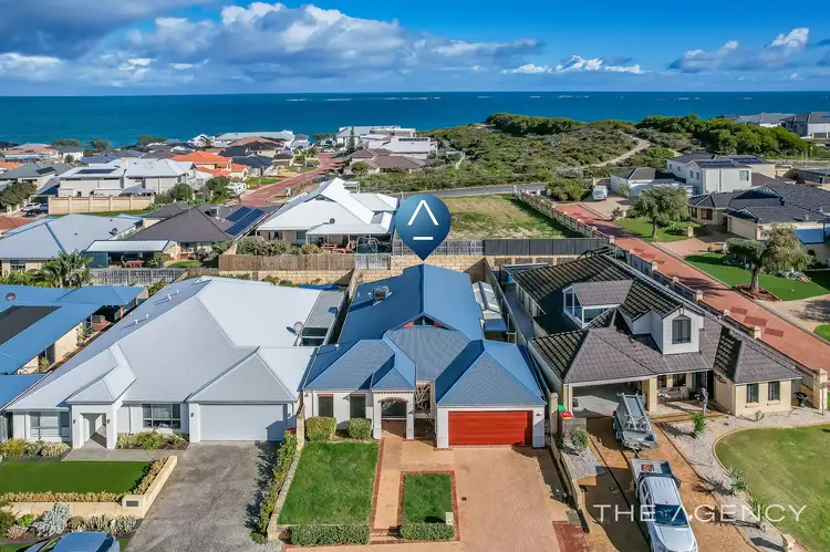 Second view of Homely house listing, 32 Glengyle Turn, Quinns Rocks WA 6030