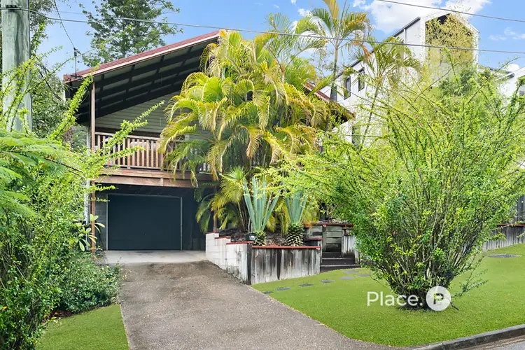 527 D'Arcy Road, Camp Hill QLD 4152