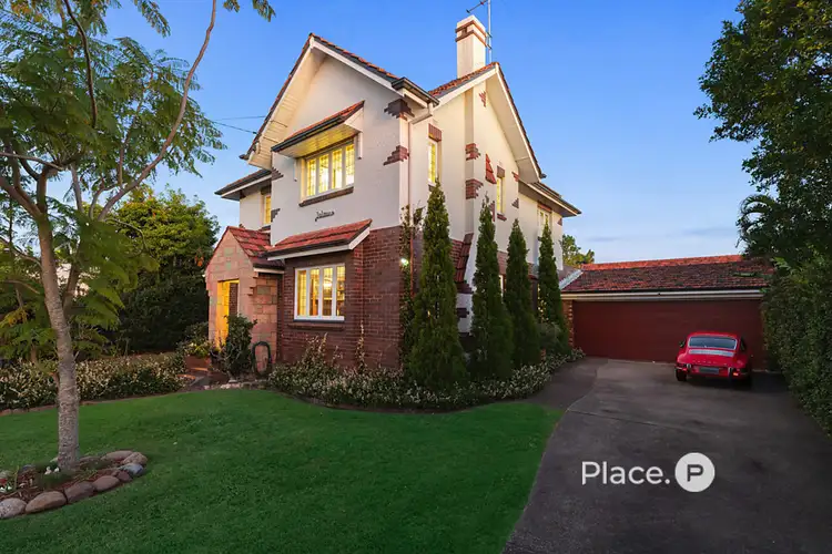 523 Old Cleveland Road, Camp Hill QLD 4152