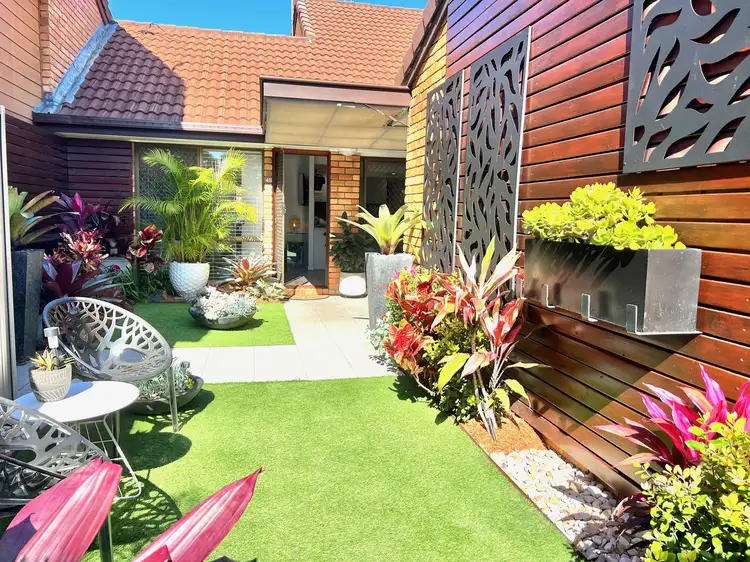 45/172 Barrier Reef Drive, Mermaid Waters QLD 4218
