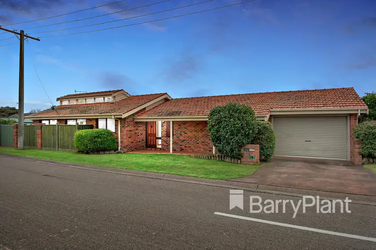 124 Third Avenue, Rosebud VIC 3939