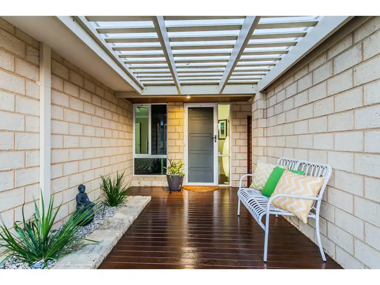 Third view of Homely house listing, 8 Axbridge Link, Leda WA 6170