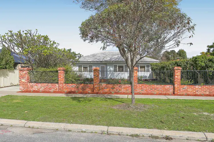 Main view of Homely house listing, 1/25 Melbourne Street, St James WA 6102