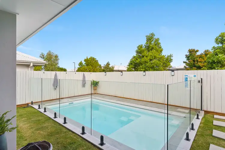 29 Locke Crescent, Baringa QLD 4551