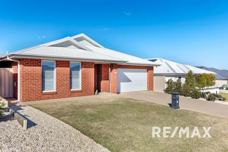 Main view of Homely apartment listing, 2/13 Jimberoo Loop, Gobbagombalin NSW 2650