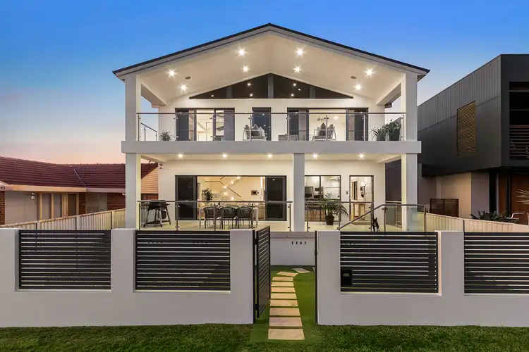 41 Cowlishaw Street, Redhead NSW 2290
