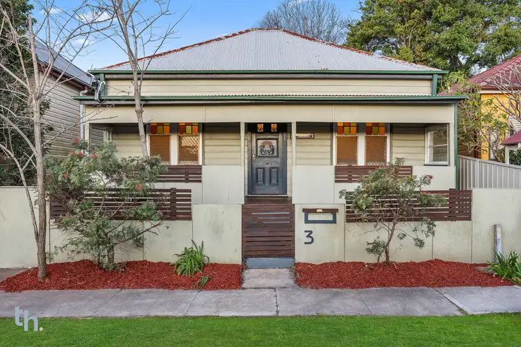 3 Oliver Street, Hamilton NSW 2303