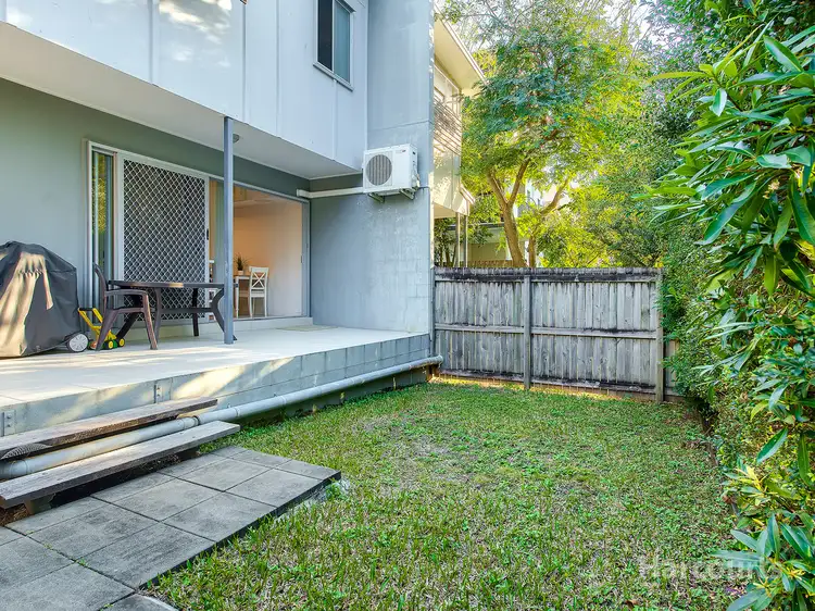 6/27 Grasspan Street, Zillmere QLD 4034
