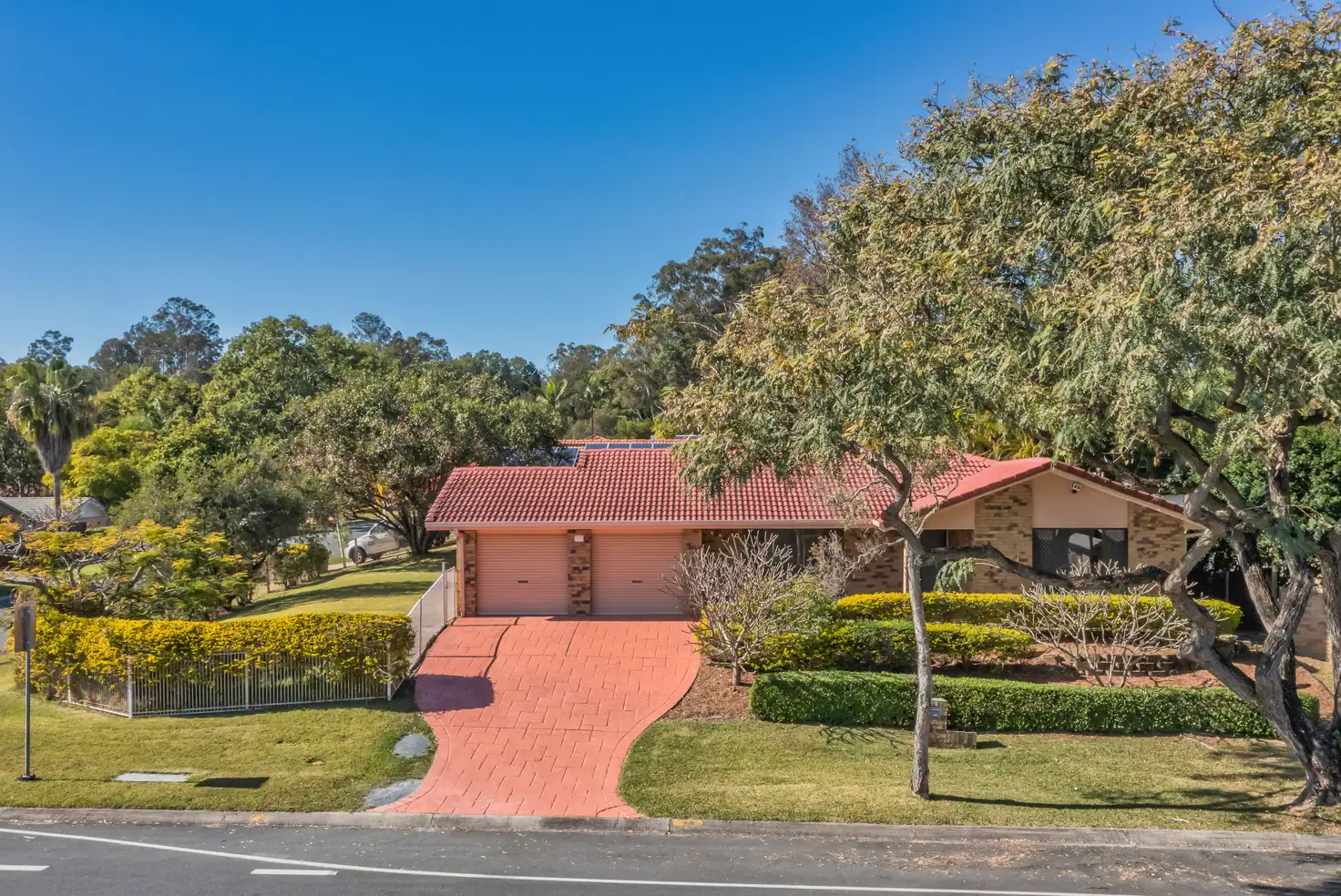 Main view of Homely house listing, 32 Thorngate Drive, Robina QLD 4226