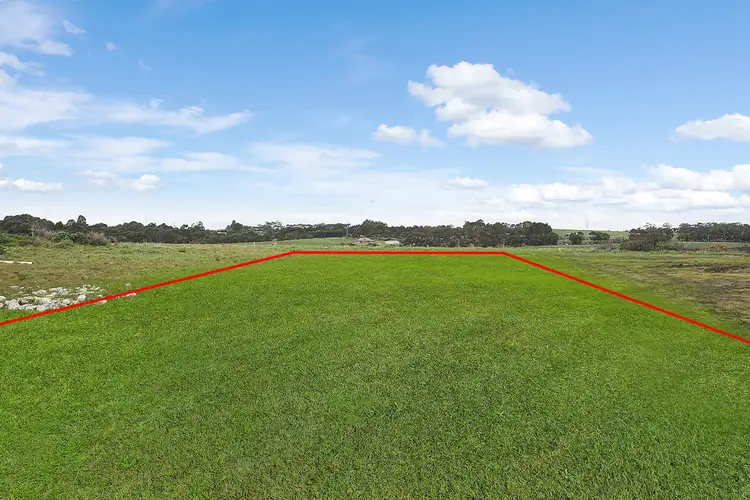 34 Waratah Way, Elliminyt VIC 3250