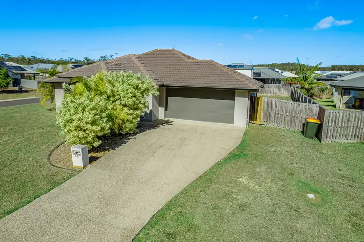 32 Creekview Drive, New Auckland QLD 4680