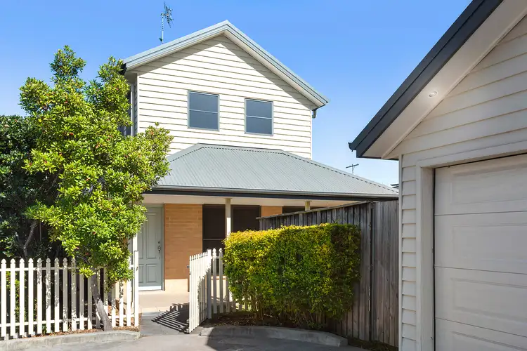 2/68 Ocean Street, Dudley NSW 2290