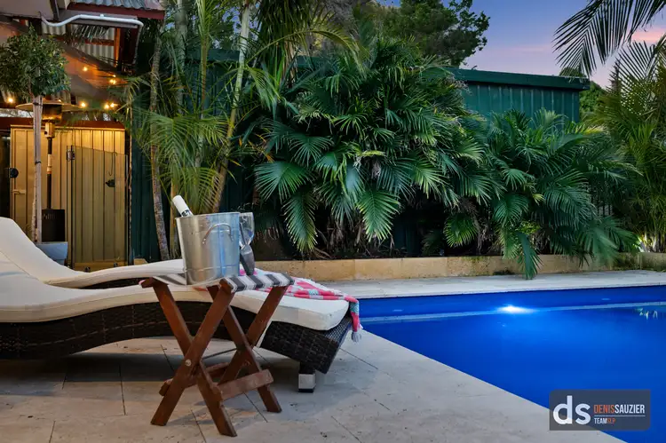 6 Woodlands Grove, Hocking WA 6065