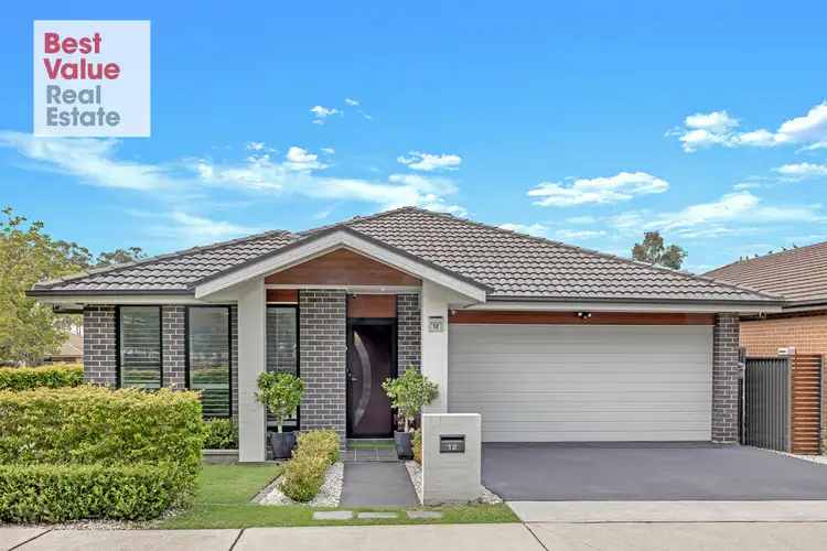 12 Sandstock Crescent, Jordan Springs NSW 2747