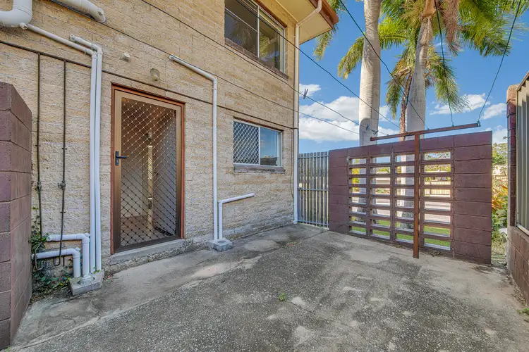 Sixth view of Homely unit listing, 1/37 J Hickey Avenue, Clinton QLD 4680