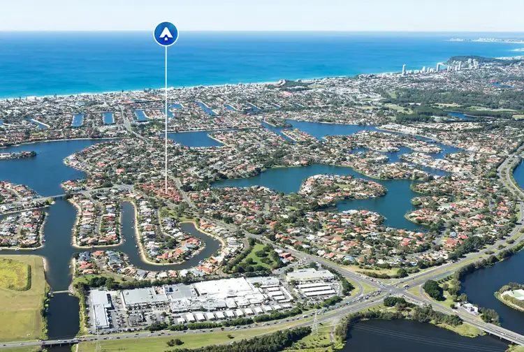 26/172 Barrier Reef Drive, Mermaid Waters QLD 4218