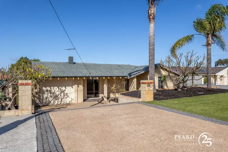 18 Aberfeldy Crescent, Duncraig WA 6023