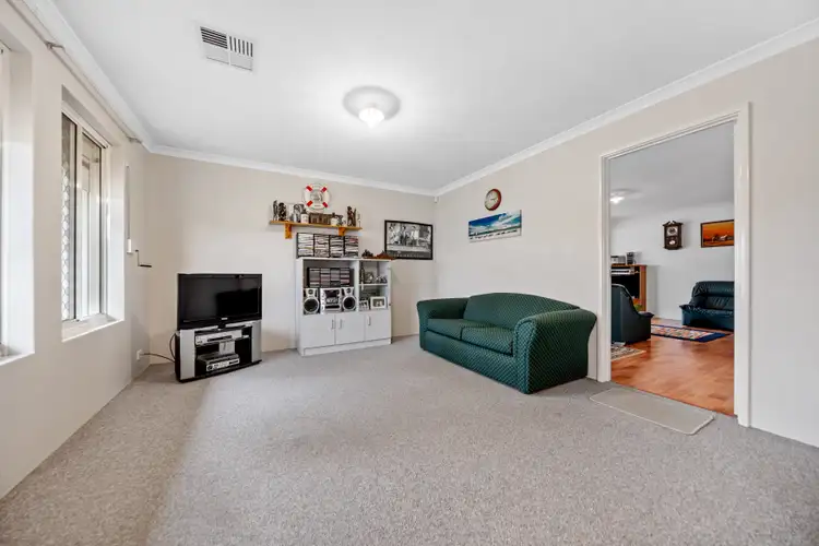 Fifth view of Homely house listing, 18 Forkleaf Bend, Banksia Grove WA 6031