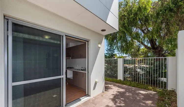 Fourth view of Homely unit listing, 1/128 Safety Bay Road, Shoalwater WA 6169