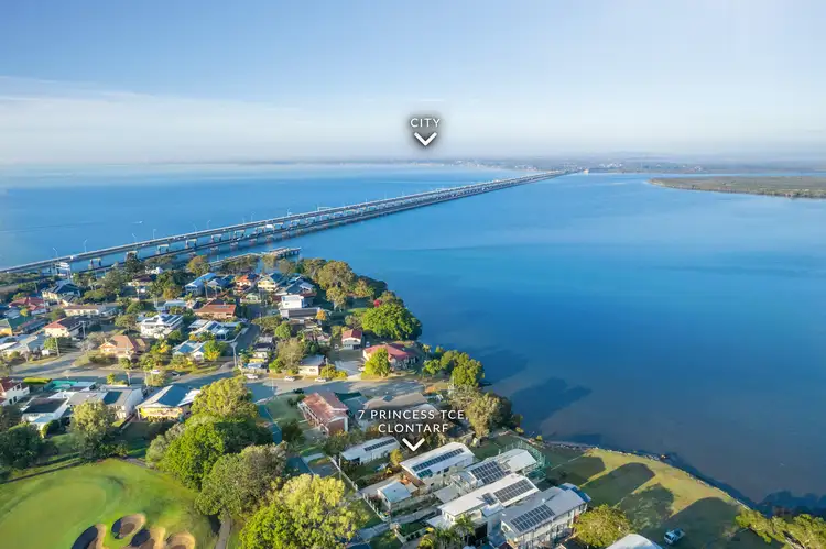 7 Princess Terrace, Clontarf QLD 4019