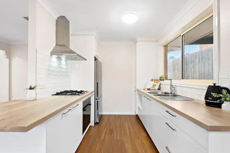 Second view of Homely unit listing, 6A Shannon Place, Langwarrin VIC 3910