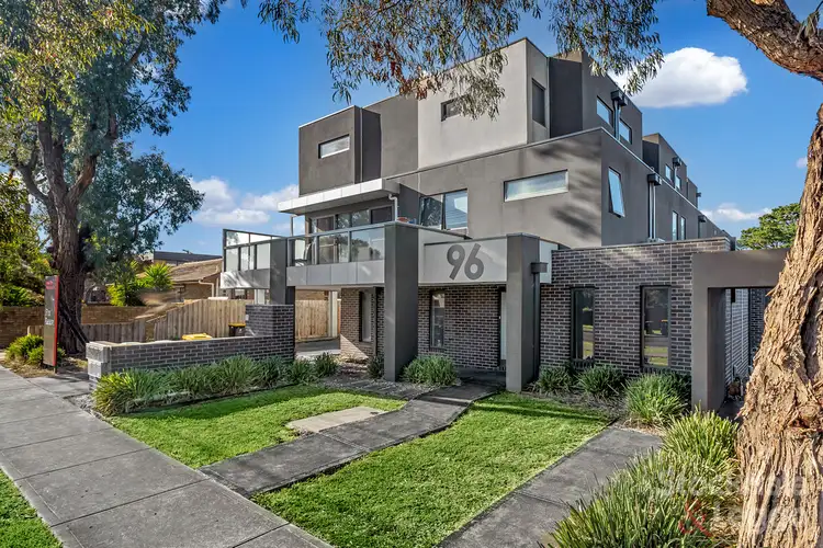 4/96 Plumpton Avenue, Glenroy VIC 3046