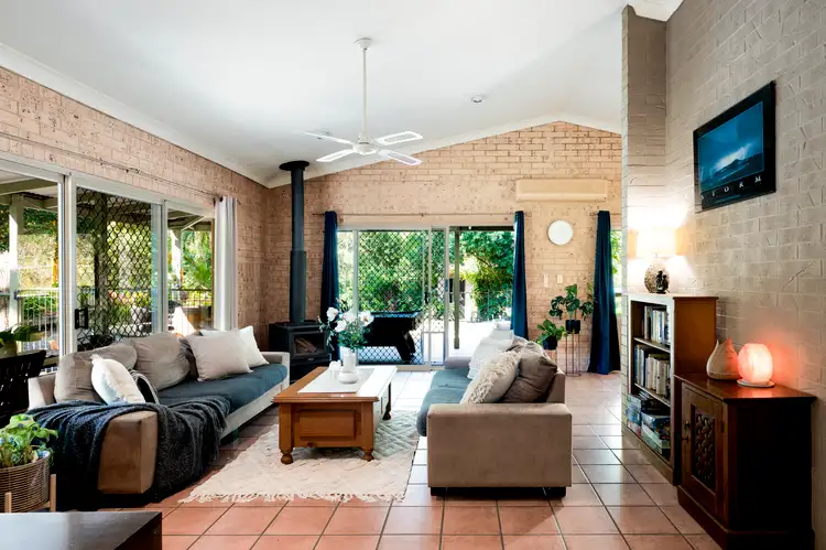 135 Pioneer Road, Pomona QLD 4568
