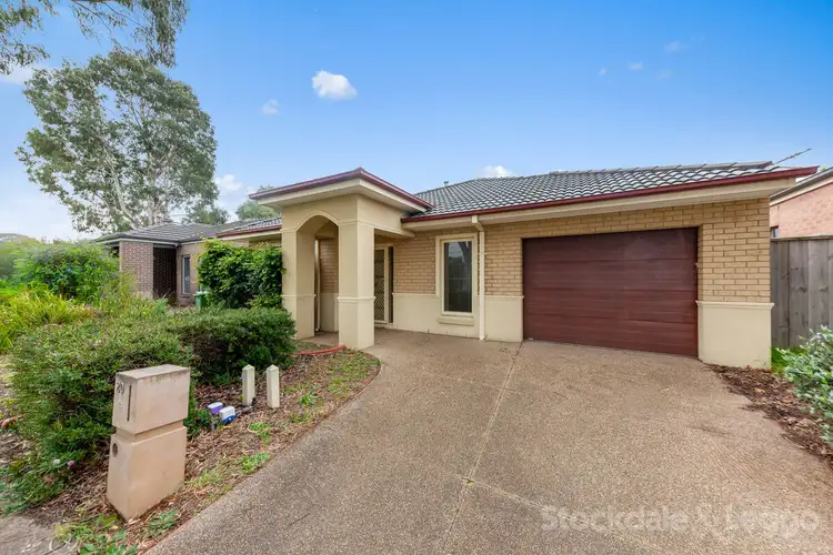 20 Lagoon Row, Officer VIC 3809