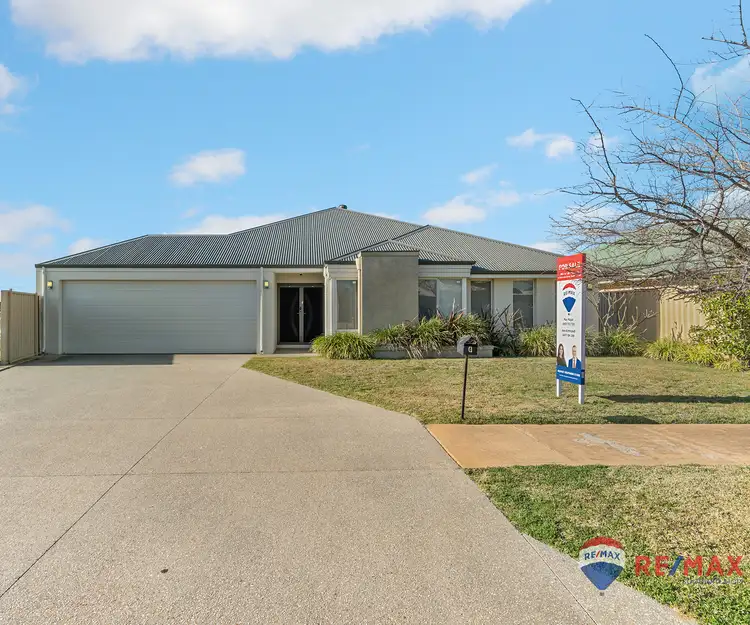 4 Clearwater Drive, Southern River WA 6110