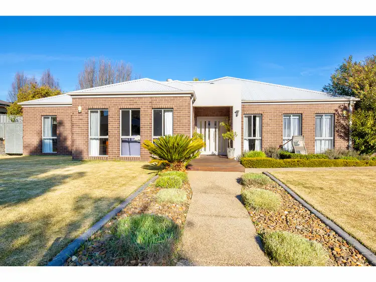 Second view of Homely house listing, 112 Newton Circuit, Thurgoona NSW 2640