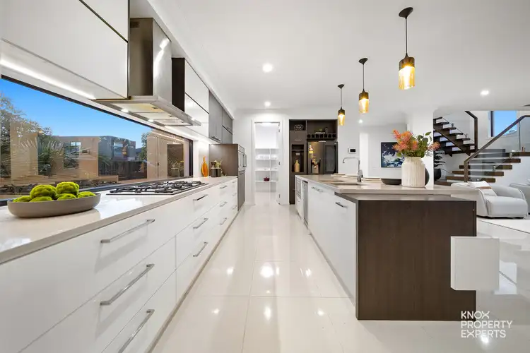 Fifth view of Homely house listing, 2 Peak Crescent, Wantirna VIC 3152