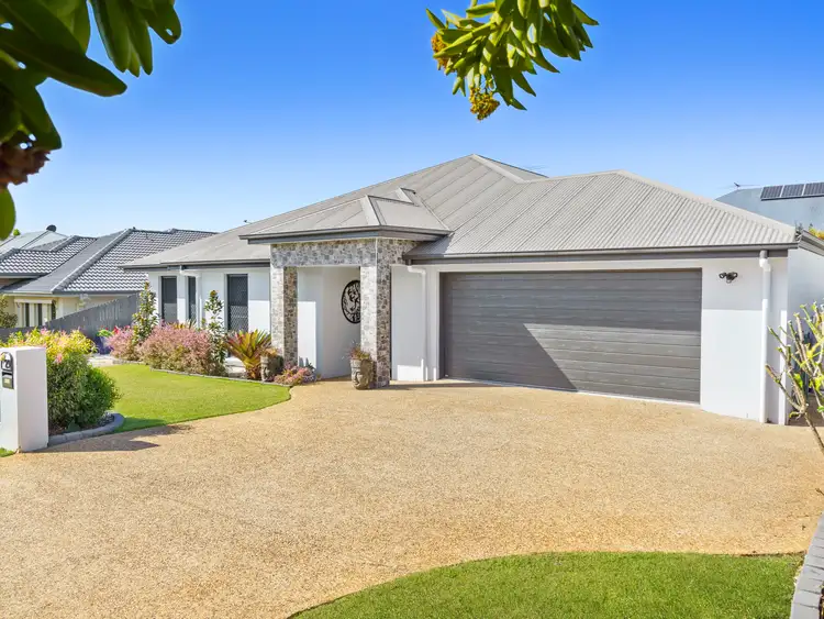 29 Hoskins Drive, Wellington Point QLD 4160